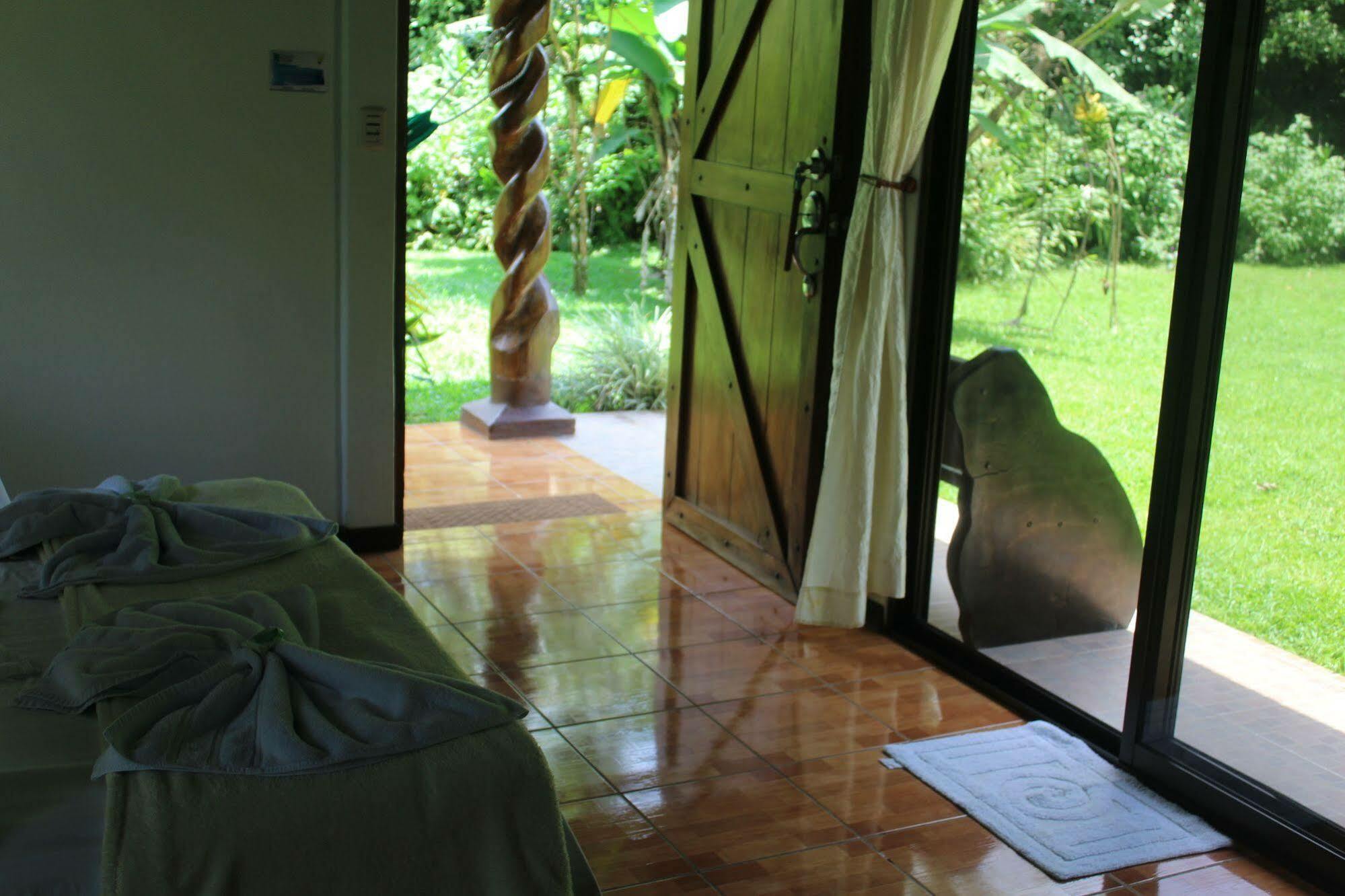 Hotel Catarata Rio Celeste 비자구아 외부 사진